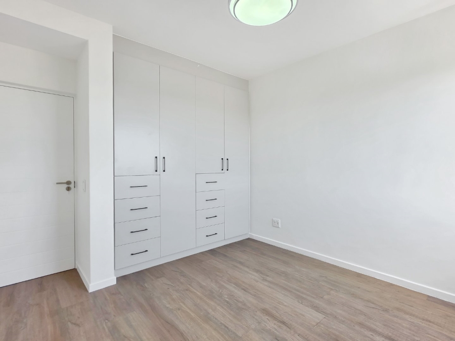 2 Bedroom Property for Sale in Claremont Western Cape